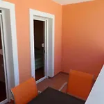 St Rialto - One Bedroom With Balcony And Sea View